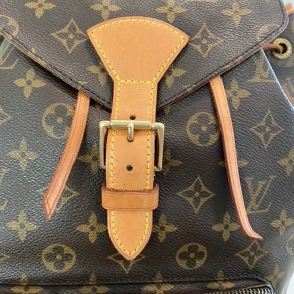 ***Authentic Louis Vuitton Montsouris GM*** - Picture 2 of 16